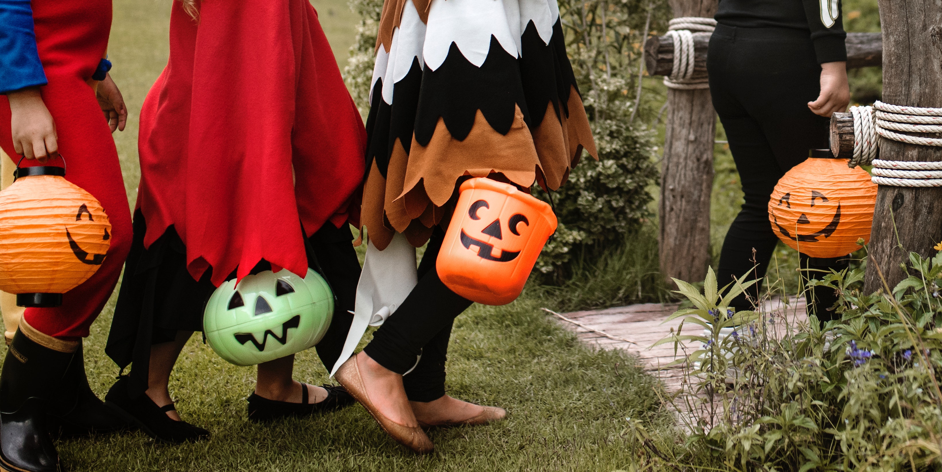 8 Halloween Safety Tips for Your Family